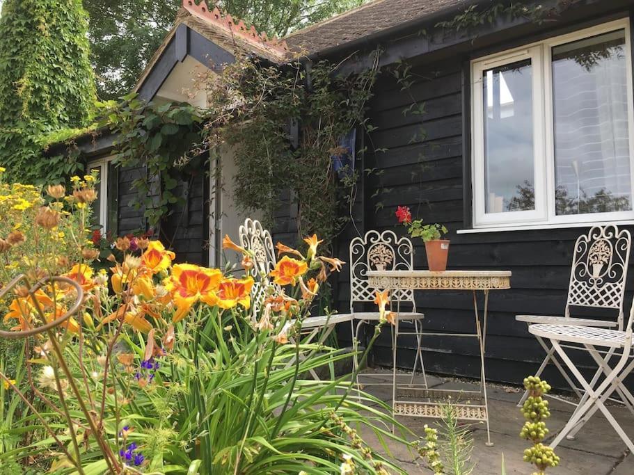 Willow Cottage In Idyllic Location Harrietsham Extérieur photo